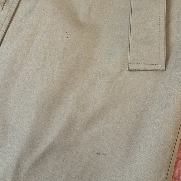 Vintage London Fog Tan Short Trench Coat size 6 - Picture 11 of 16